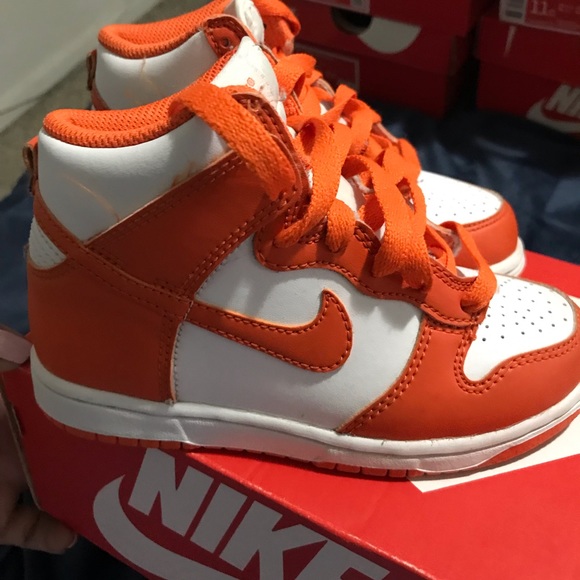 Nike dunks - Picture 1 of 9